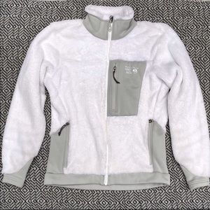 Mountain Hardwear Polartec Fleece Jacket. White/Gray, size Medium